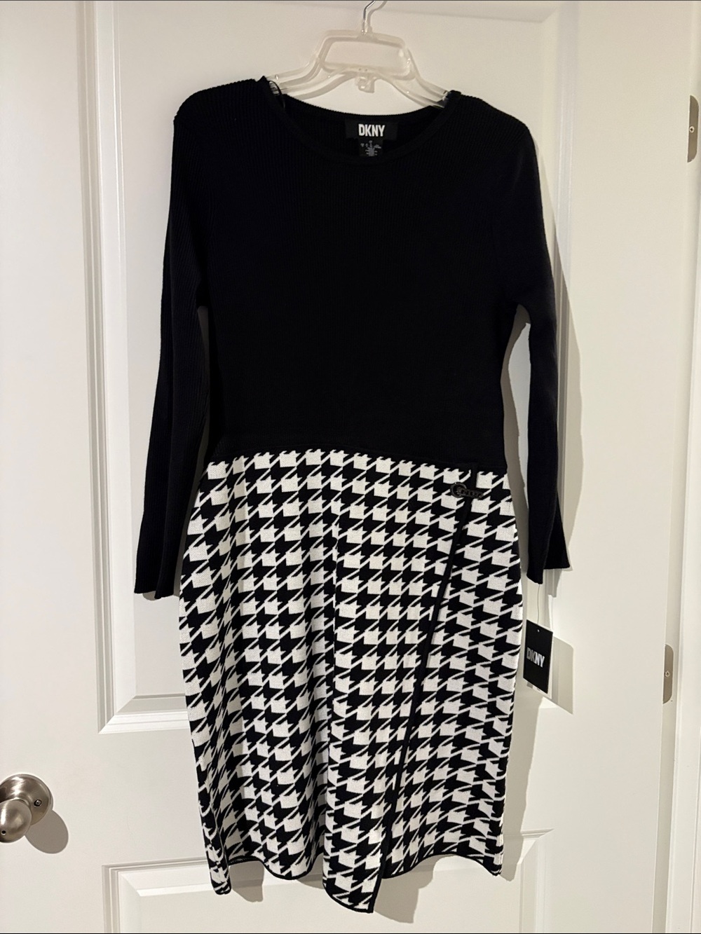 DKNY Black and White Houndstooth Knit Long Sleeve Dress
